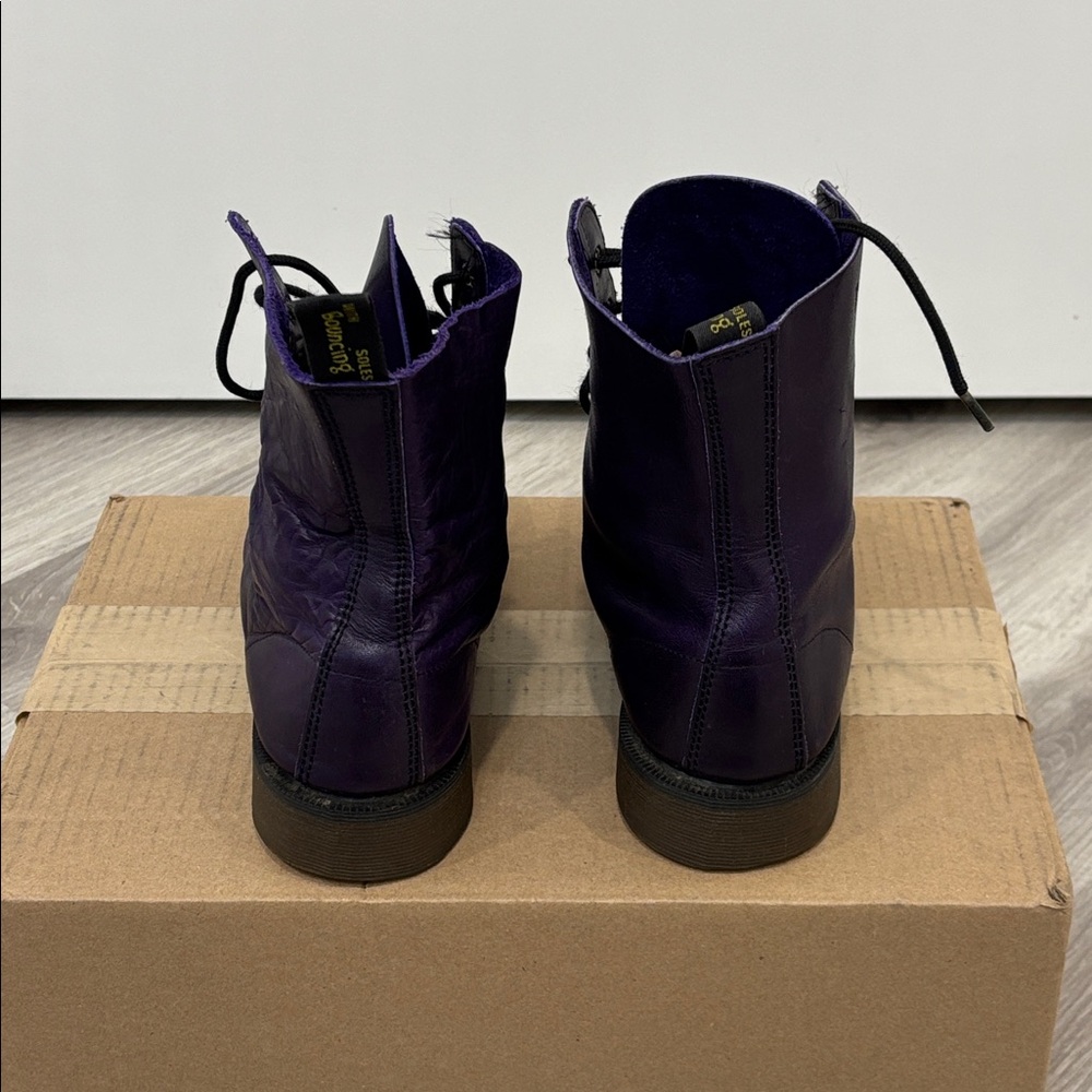 Made In England Vintage Dr. Martens Pointed Toe Combat Boots - Picture 6 of 9